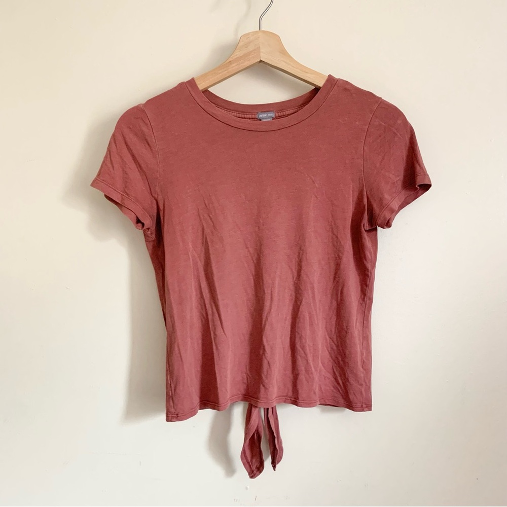 aerie Red Crewneck Short Sleeves Tie Back Tee US XS
